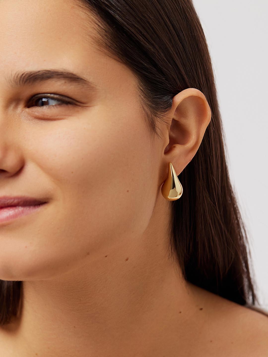 Bold Bloom Earring (Gold)