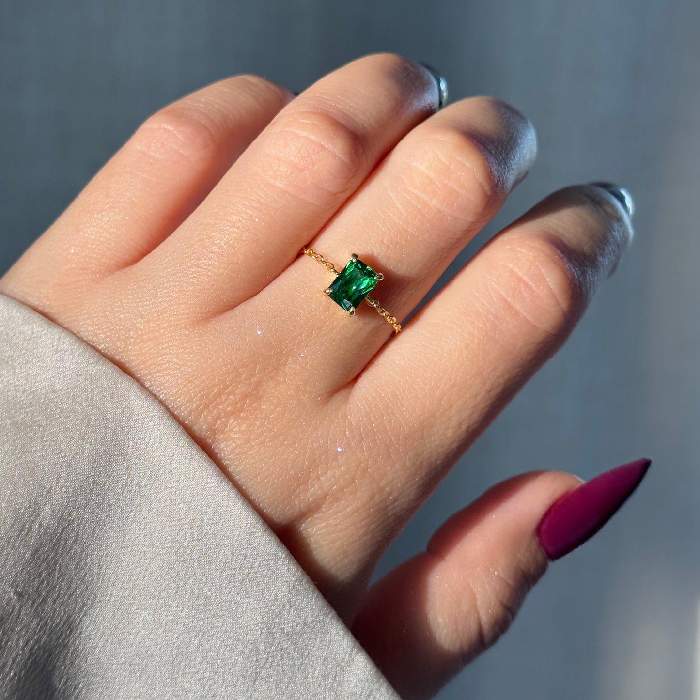 Emerald Chain Ring