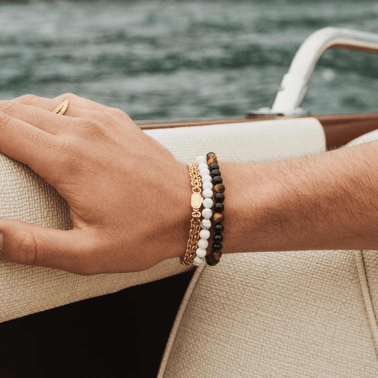 howlite Beads Bracelet (White)